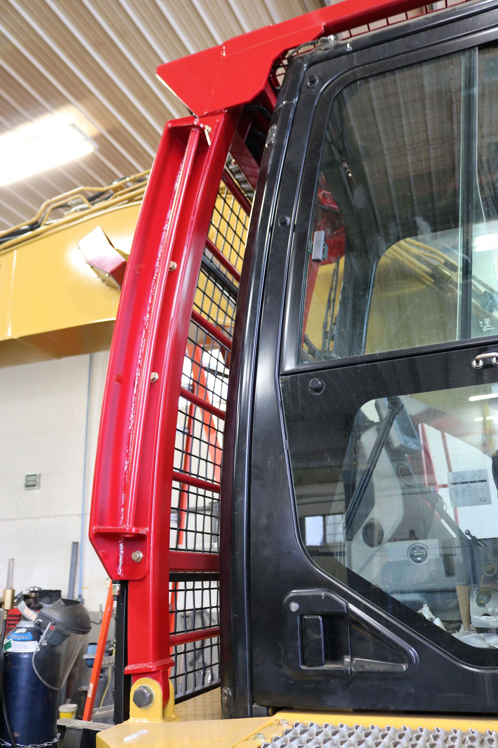 CAT 323FL Bolt on Excavator Guard
