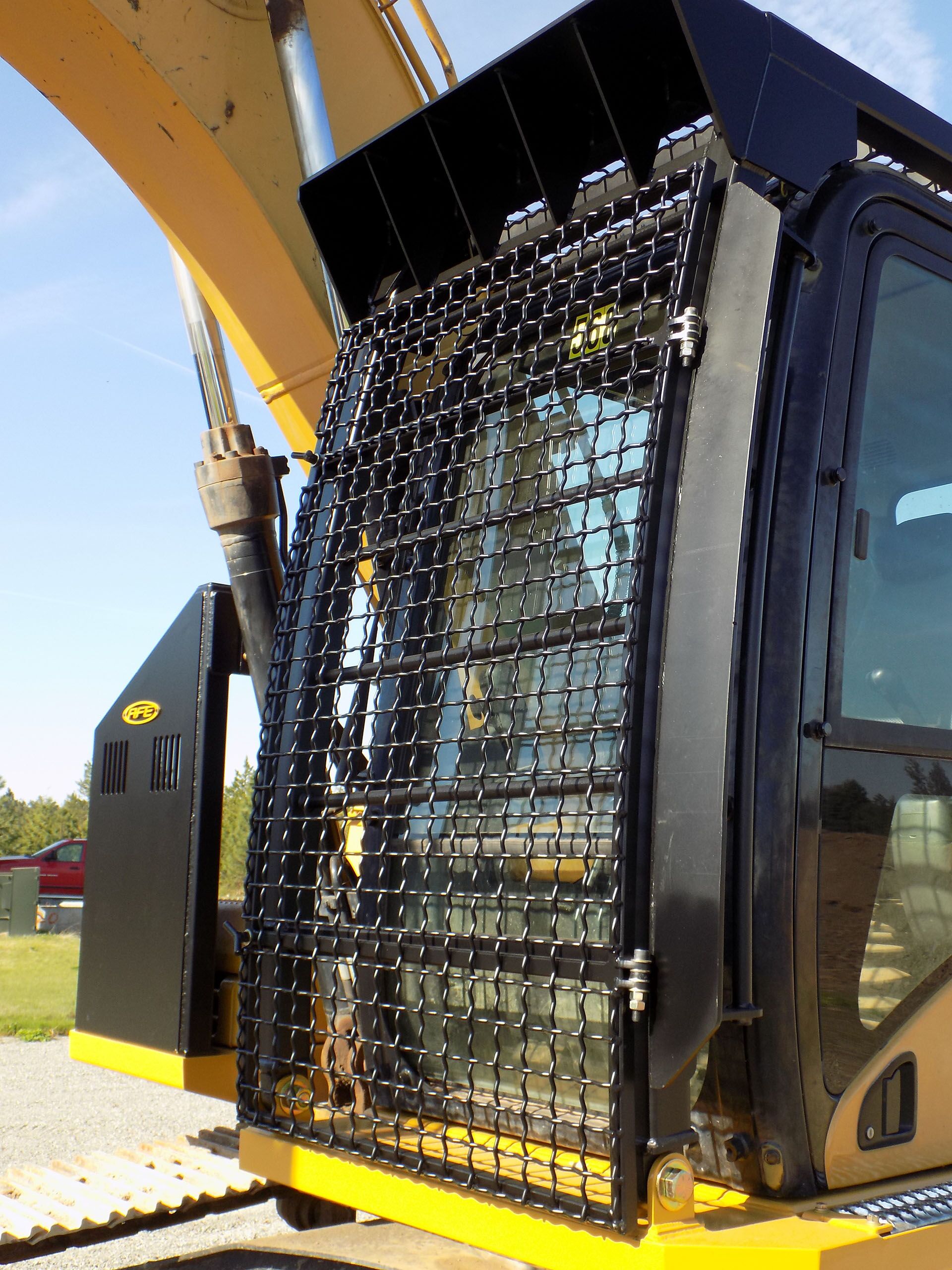 CAT 323F Bolt on Excavator Guard