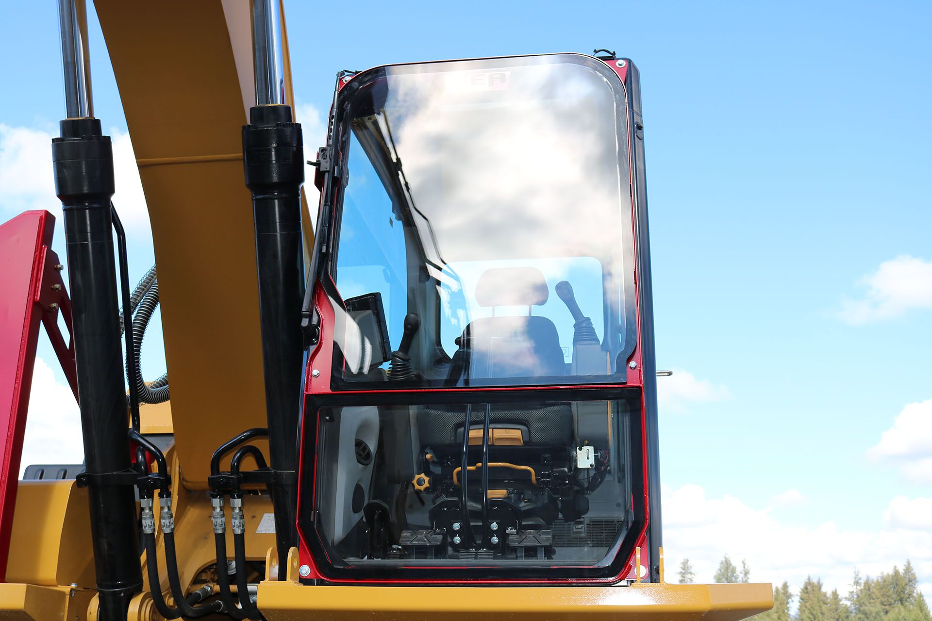 CAT 323 New Gen Ballistic Window