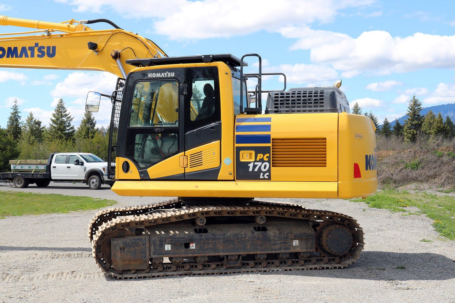 Komatsu 170LC Bolt on Screen and Top Cab Guard