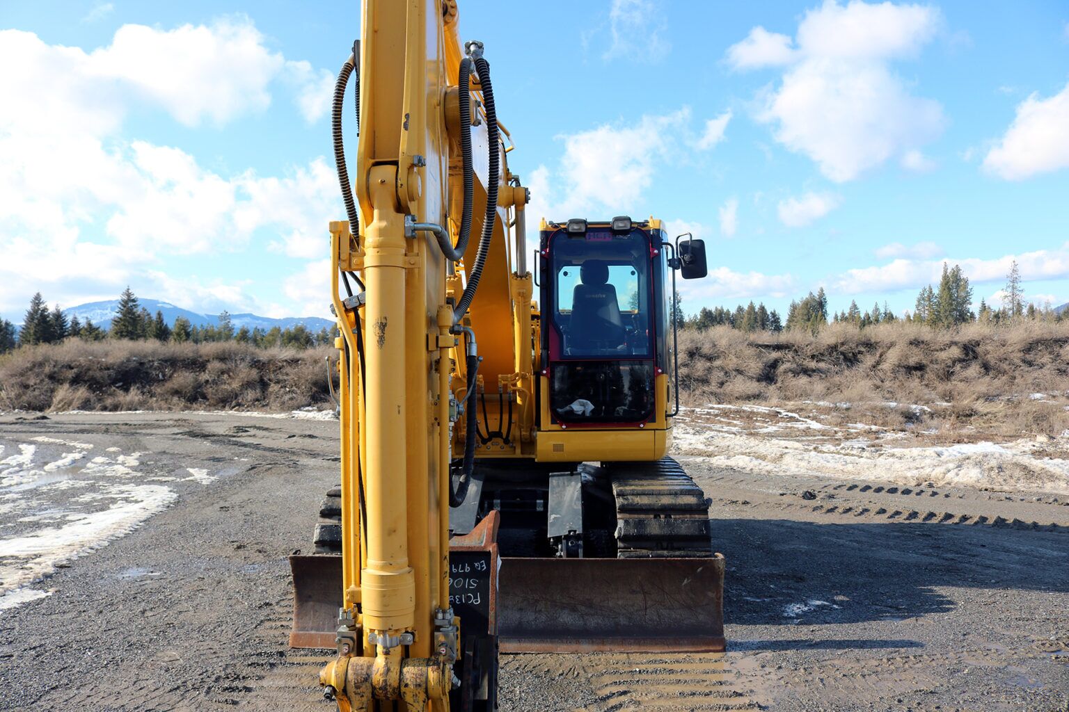 Komatsu PC138 ~ Ballistic Window