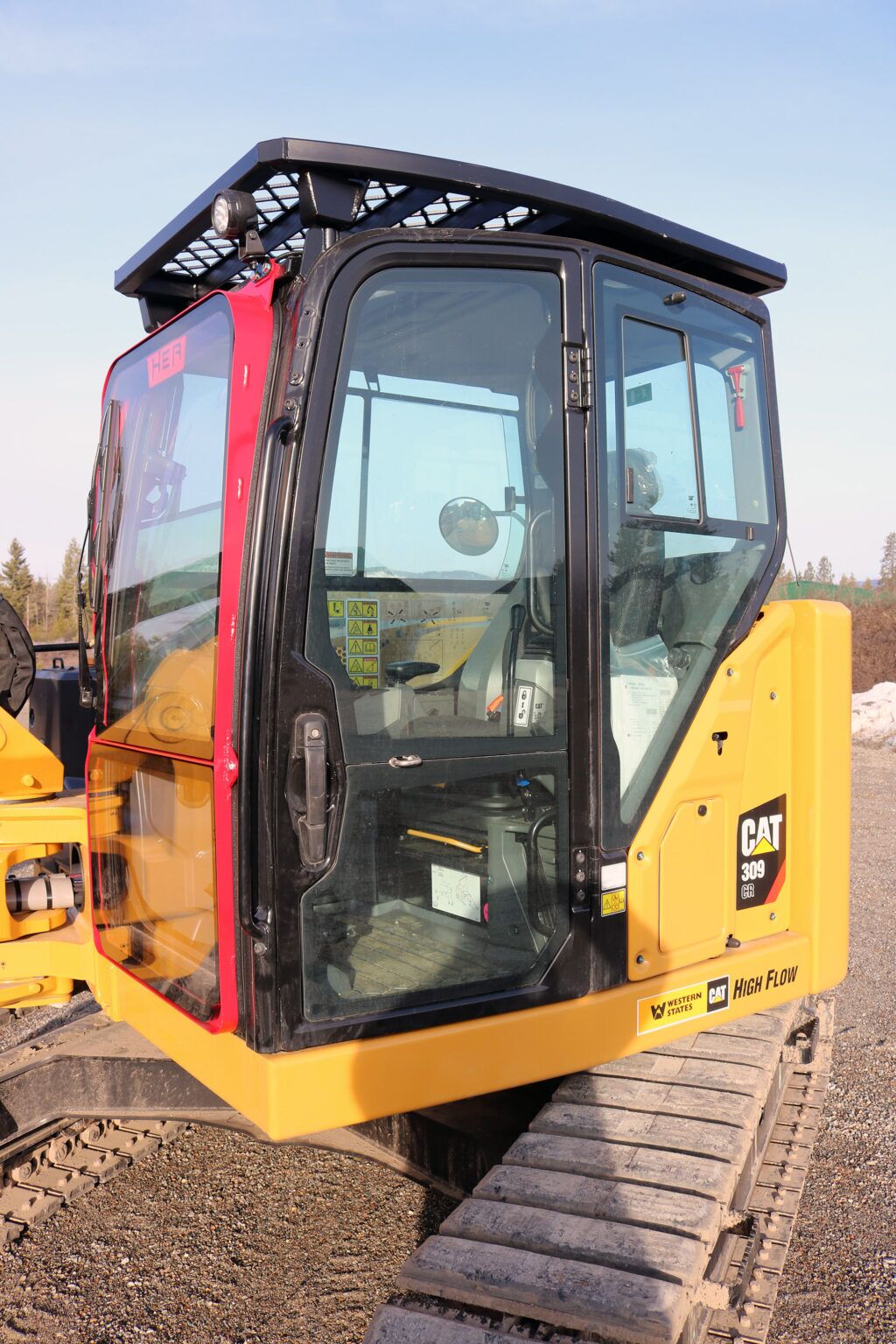 Caterpillar 309 Bolt on Ballistic Window and Bolt on Top Guard