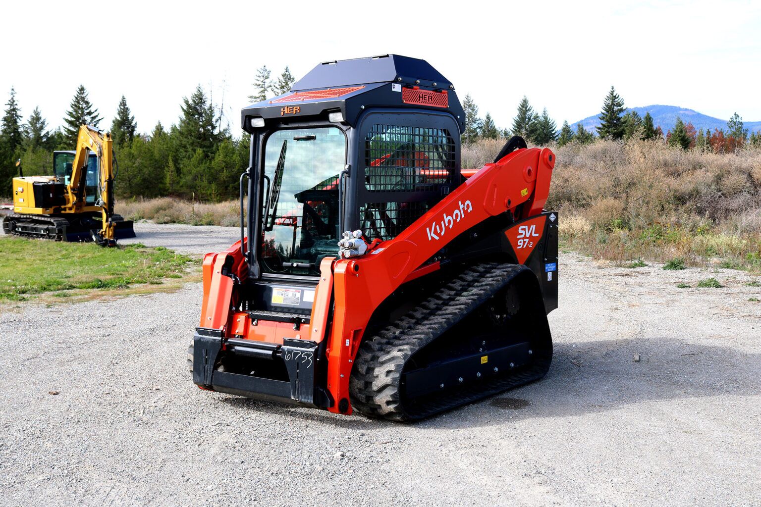 Kubota SVL97-2 equipped with HEA Cooler