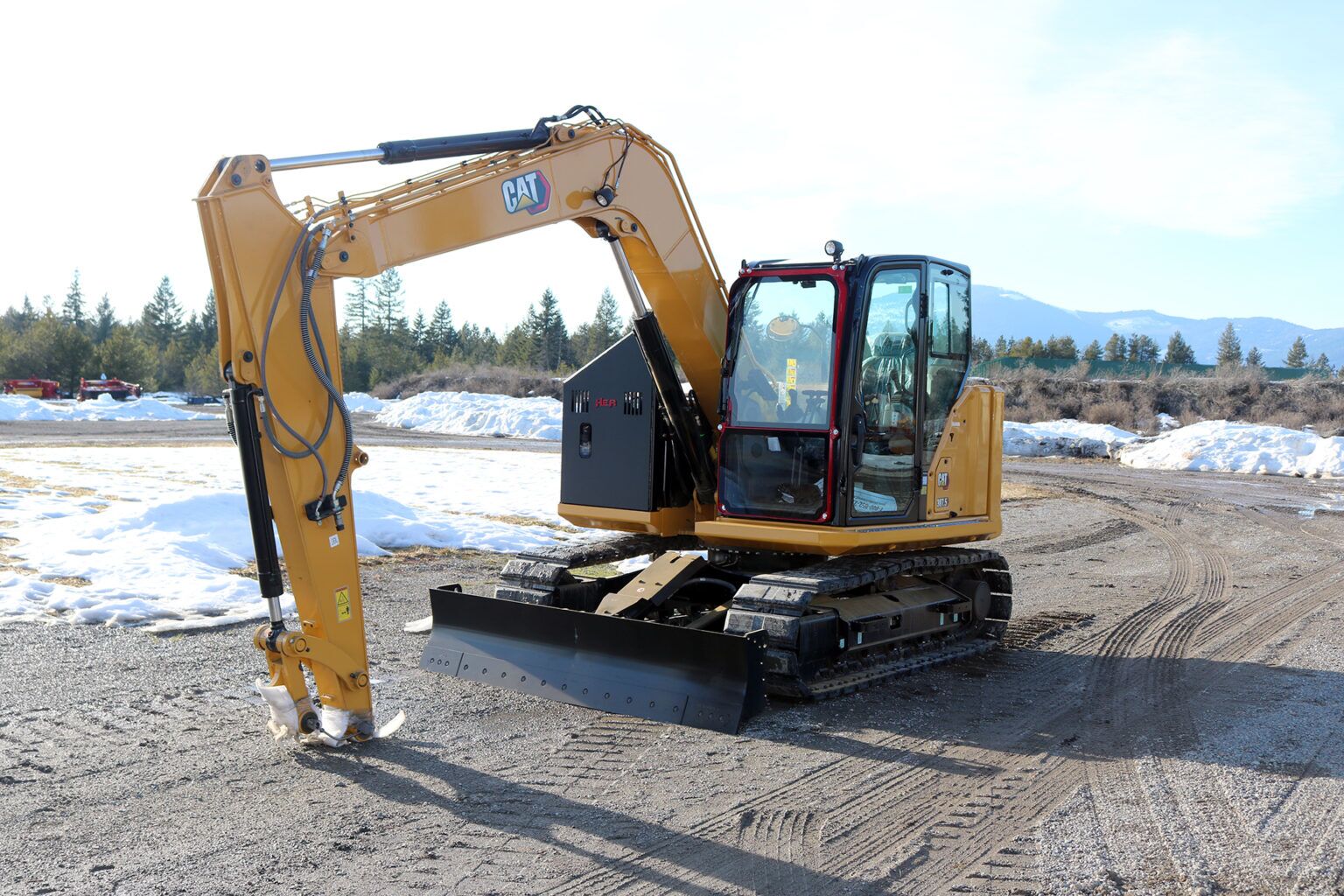 Caterpillar 307.5 Ballistic Window